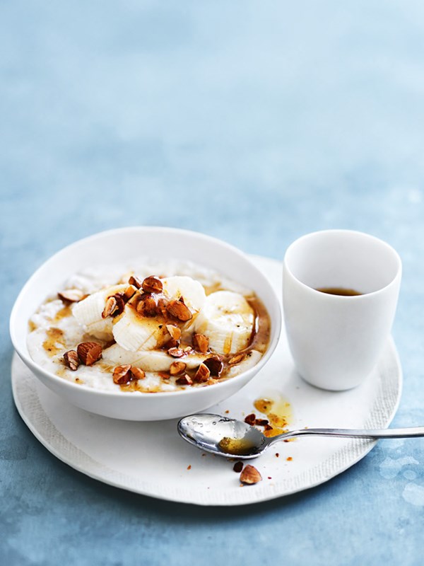 Banana and almond porridge with burnt butter honey 