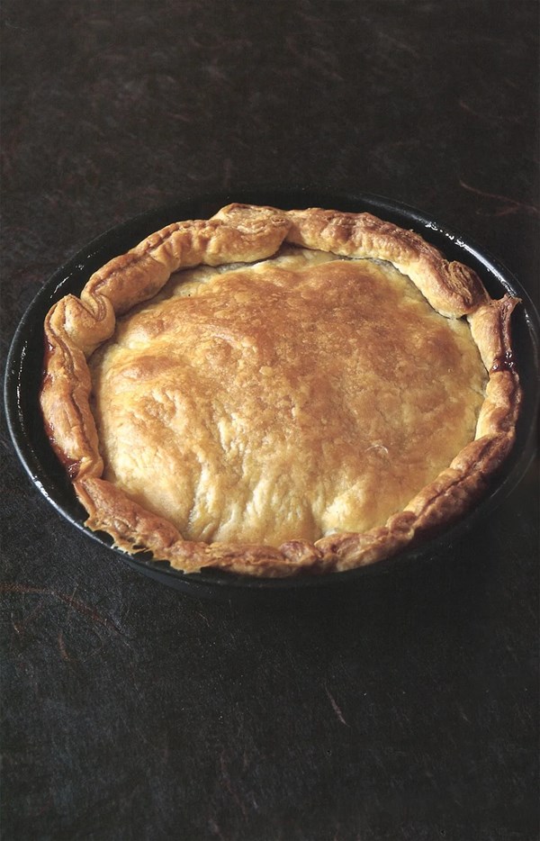 Banana and dried mango "tarte Tatin"