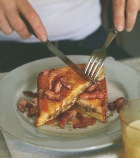 Banana and pecan French toast with vanilla verjus syrup and lardons