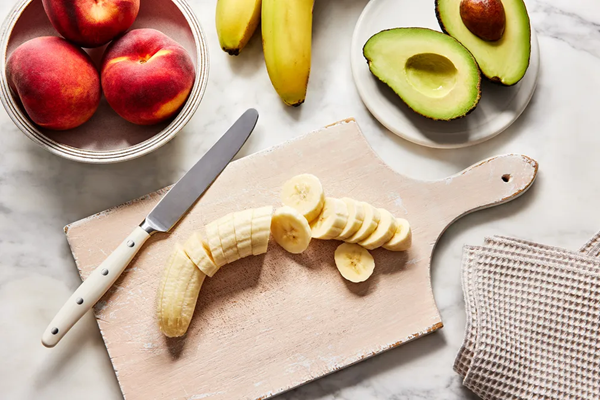 Banana, avocado & peach baby food