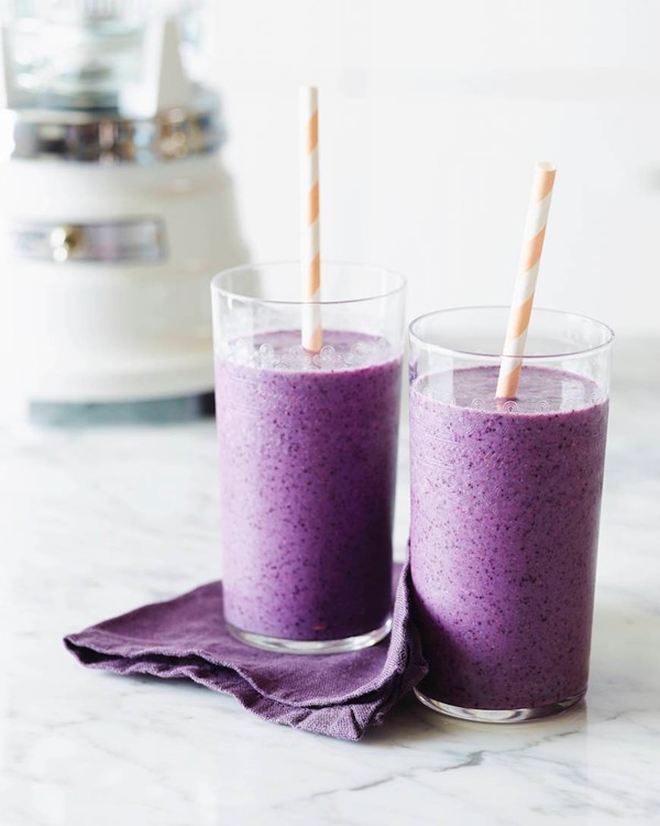 Banana blueberry smoothies