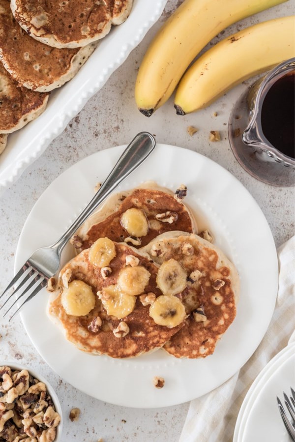Banana bread pancakes