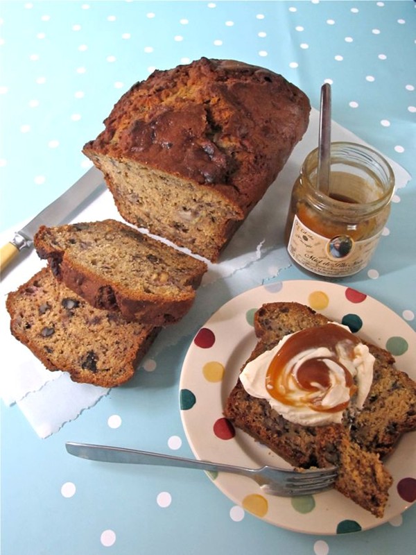 Banana cake