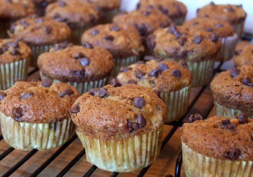 Banana-chocolate chip muffins