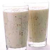 Banana date smoothie