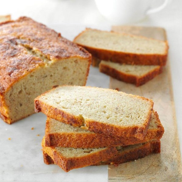 Banana eggnog bread