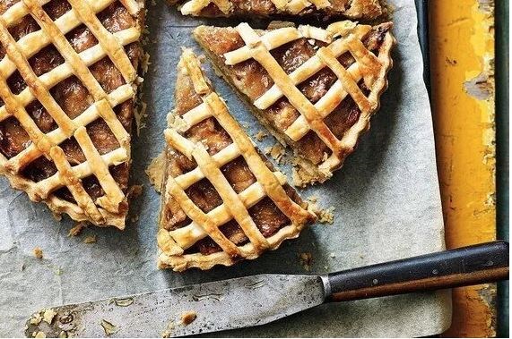 Banana lattice
