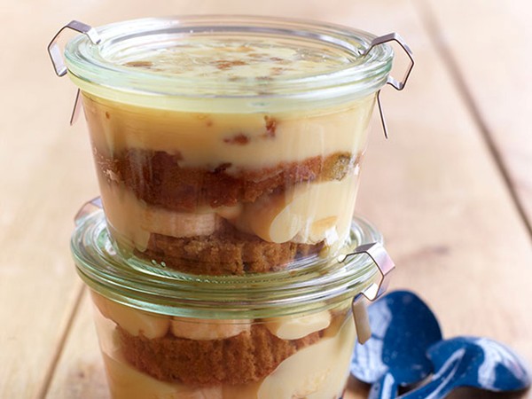 Banana muffin pudding