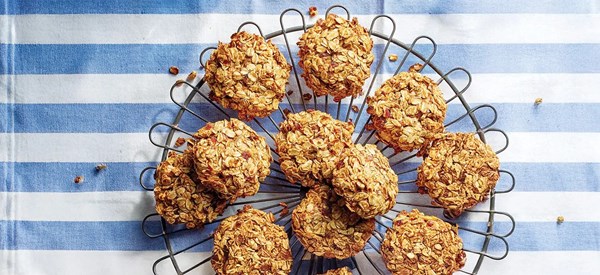 Banana-oat cookies
