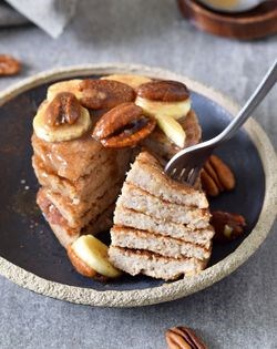 Banana oat pancakes