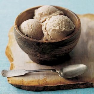 Banana pecan piloncillo ice cream