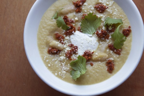 Banana pepper-leek soup with white beans and crispy chorizo (Crema de chile güero y poros con alubias y chorizo)