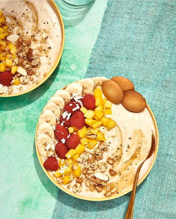 Banana pudding smoothie bowl