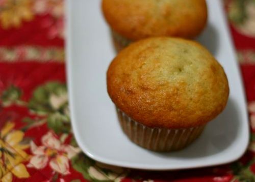 Banana saffron muffins