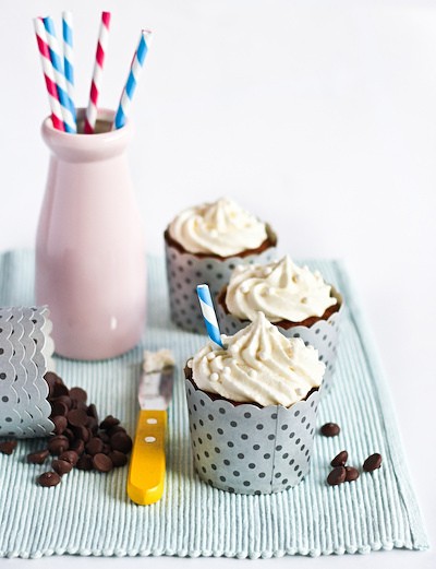 Banana smoothie cupcakes