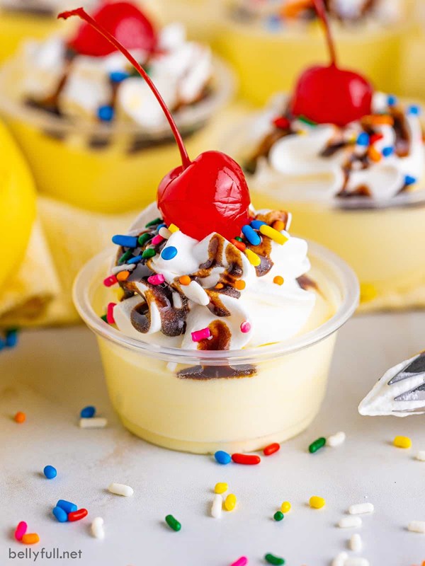 Banana split pudding shots