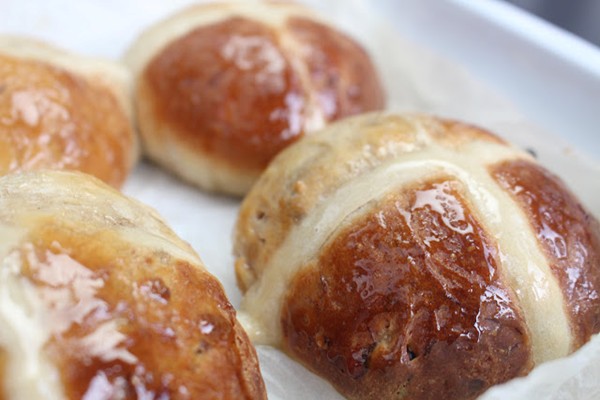 Banana, sultana, walnut and cinnamon hot cross buns