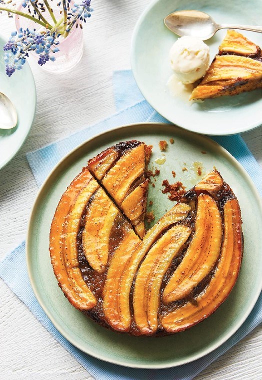 Banana upside down cake 