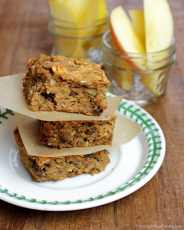 Banana-walnut bars