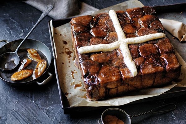 Bananas Foster hot cross monkey bread