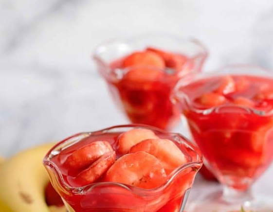 Bananas in red stuff