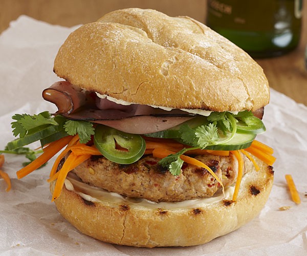 Banh mi burger