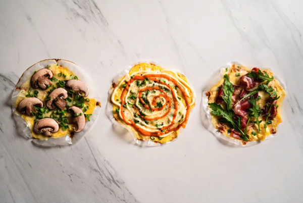 Bánh tráng nướng (Rice paper pizza)