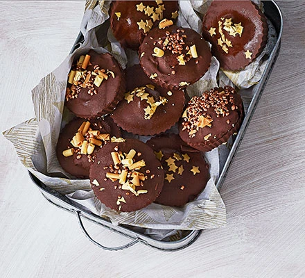 Banoffee chocolate cups