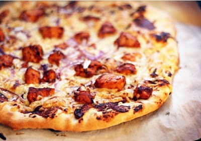 Barbecue chicken pizza