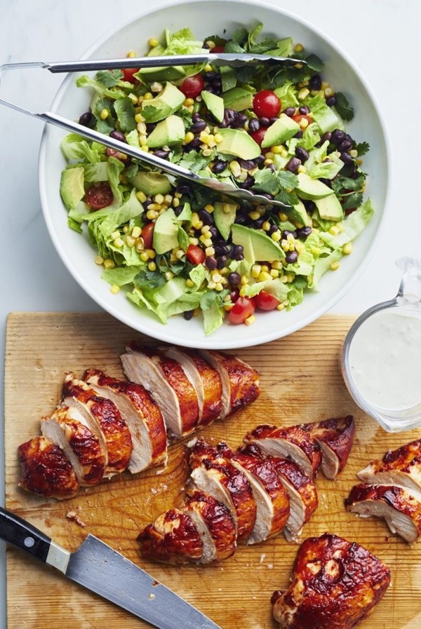 Barbecue chicken salad