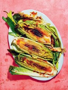 Barbecue lettuce & leeks with garlic dressing