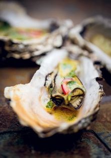 Barbecue oysters/chilli dressing