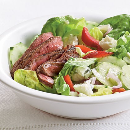 Barbecue sirloin and blue cheese salad