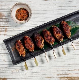 Barbecued chicken wings