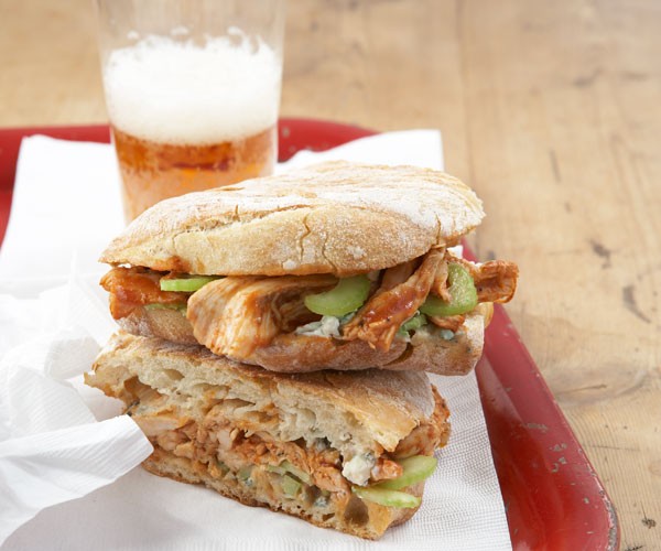 Barbecued chicken with blue cheese and celery