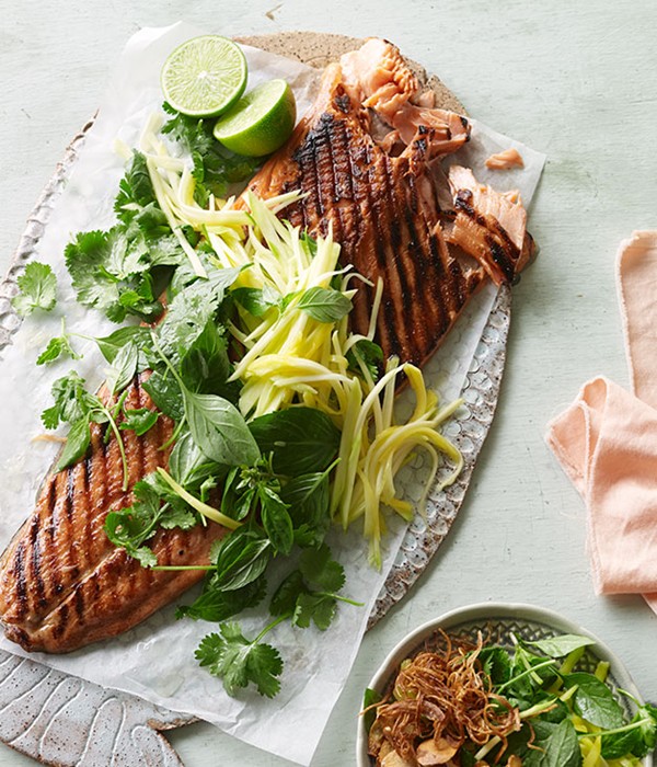 Barbecued ocean trout with green mango and shallot salad