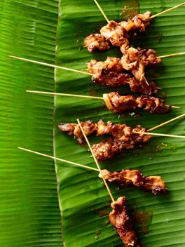 Barbecued pork belly skewers