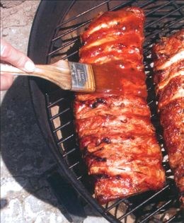 Barbecued pork spareribs
