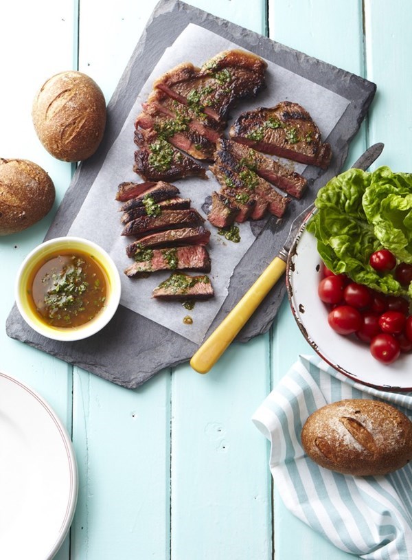 Barbecued rump steak with chimichurri sauce