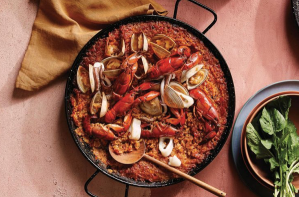 Barbecued seafood paella