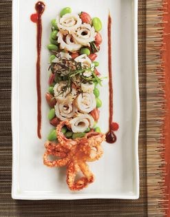 Barbecued squid with edamame and boiled peanuts