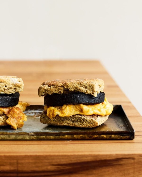 Barley bannock breakfast sandwiches