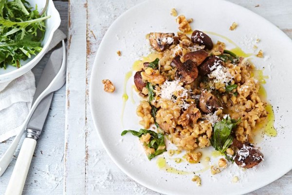 Barley, mushroom & baby kale risotto