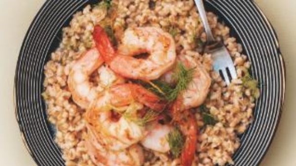 Barley risotto with fennel and panfried prawns