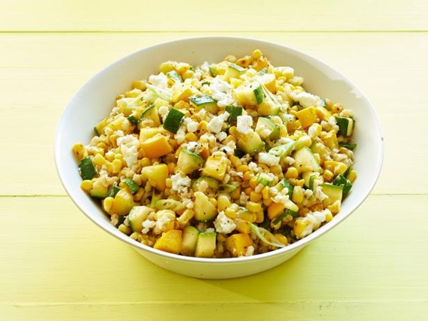 Barley salad with corn and zucchini