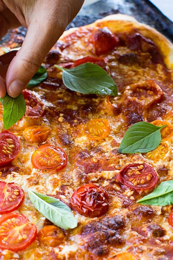 Basic crisp pizza crust