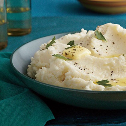 Basic fluffy mashed potatoes