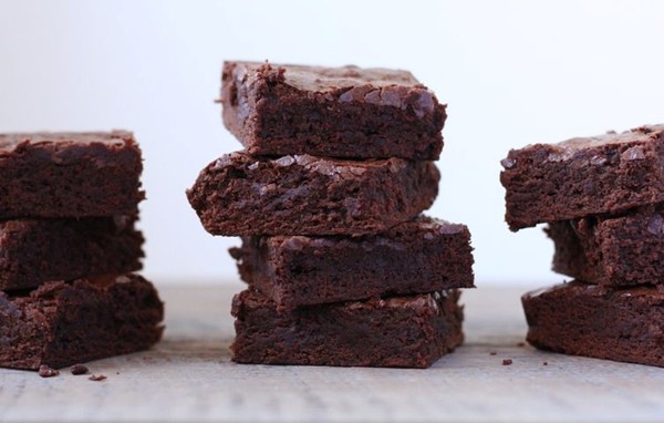 Basic fudgy brownies