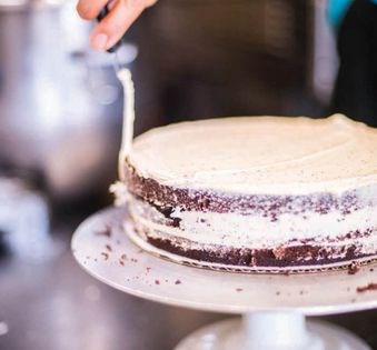 Basic layer cake assembly