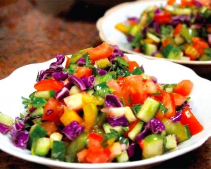 Basic minced salad (Salata khadra mafruma)